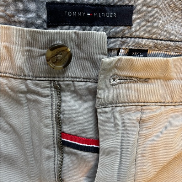 Tommy Hilfiger 33/34 grey pants - Picture 5 of 5